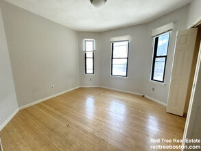 1578 Tremont St, Unit 4 in Boston, MA - Building Photo - Building Photo