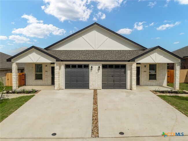 5111 Rose Petal Ct in Killeen, TX - Foto de edificio - Building Photo