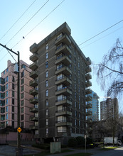 The 950 in Vancouver, BC - Building Photo - Building Photo