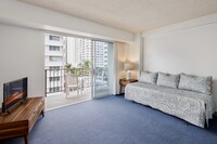 2440 Kuhio Ave, Unit 602 in Honolulu, HI - Building Photo - Building Photo