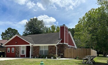 127 Forest Ridge Dr in Savannah, GA - Building Photo - Building Photo