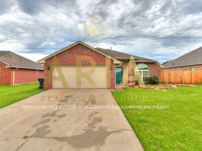 16100 Korie Dr in Edmond, OK - Building Photo - Building Photo