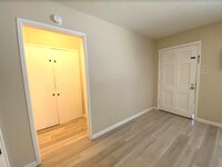 962 Barney St, Unit na in Merced, CA - Building Photo - Building Photo