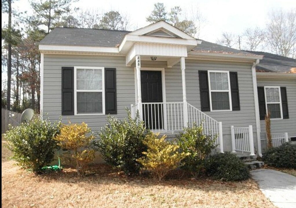 448 Carriage Ln in North Augusta, SC - Foto de edificio