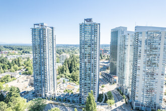 Park Avenue West in Surrey, BC - Building Photo - Building Photo