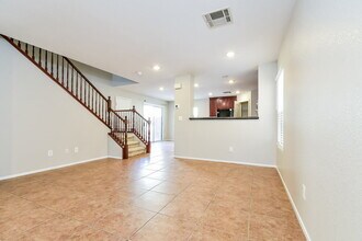 710 Loughton St in Las Vegas, NV - Building Photo - Building Photo