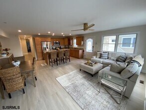 115 N Washington Ave in Margate City, NJ - Building Photo - Building Photo