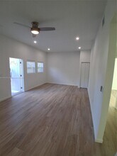 4921 SW 164th Terrace in Southwest Ranches, FL - Building Photo - Building Photo