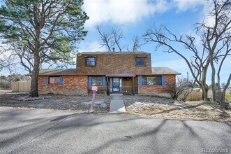 2415 Ceresa Ln in Colorado Springs, CO - Building Photo - Building Photo