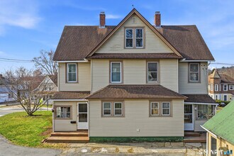 43 Dunham St in Norwich, CT - Building Photo - Building Photo