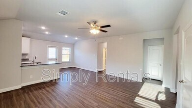 1417 Brindle Dr in Greenville, TX - Building Photo - Building Photo
