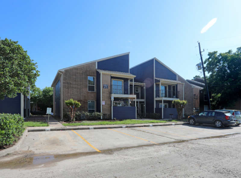 15016 FM 2100-Unit -05 in Crosby, TX - Building Photo