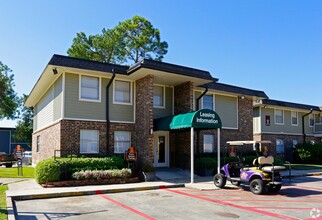 Tiger Plaza in Baton Rouge, LA - Building Photo - Building Photo