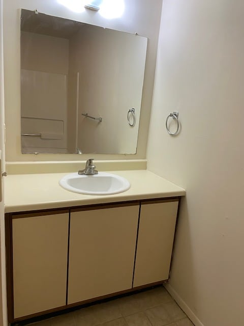 140 E Main St in Manchester, MI - Building Photo - Building Photo