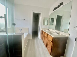 14631 Alannah Lagoon Ct in Houston, TX - Building Photo - Building Photo