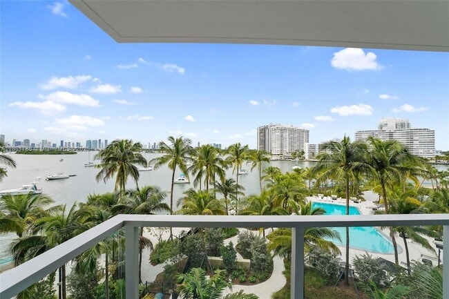 property at 1500 Bay Rd
