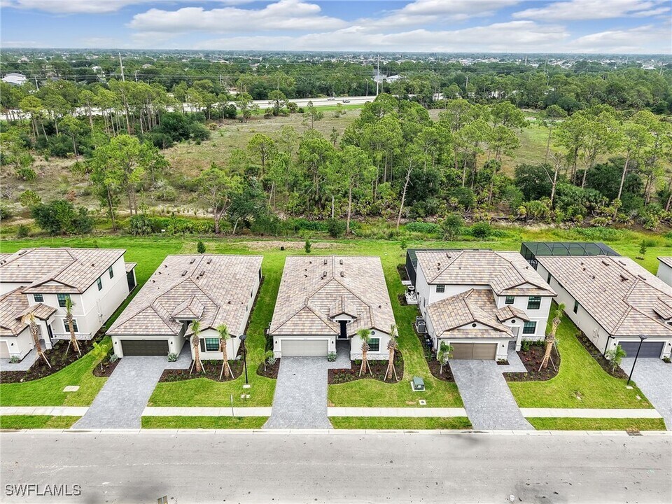 14279 Winding Cedar Wy in Ft. Myers, FL - Building Photo