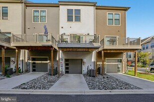 238 Narrowleaf Way in Laurel, MD - Building Photo