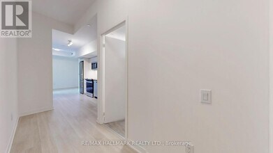 500 Wilson Ave in Toronto, ON - Building Photo - Building Photo