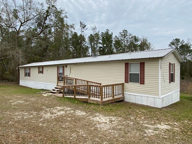 property at 17909 16th St
