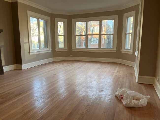 6322 N Francisco Ave in Chicago, IL - Building Photo - Building Photo