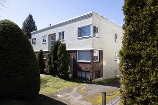 2357 Lonsdale Av Apartments