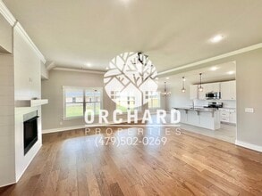 903 Maple Vw St in Springdale, AR - Foto de edificio - Building Photo