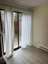 15422 40th Ave S in Tukwila, WA - Building Photo - Building Photo