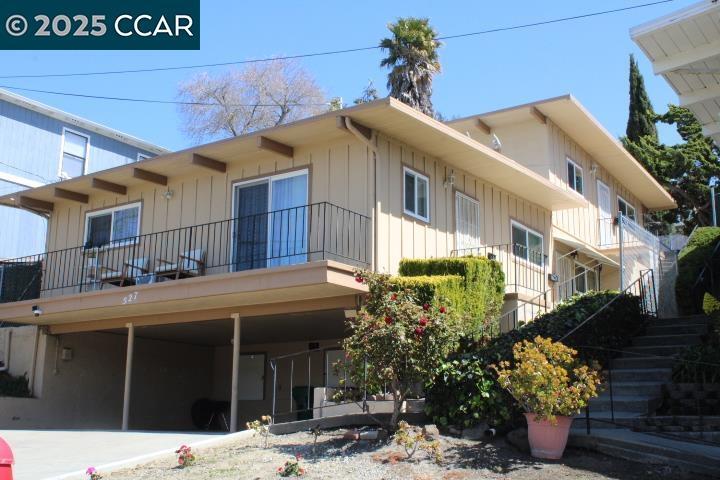 527 Vaqueros Ave in Rodeo, CA - Building Photo