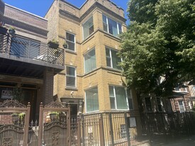 4636 N Saint Louis Ave, Unit 2 Apartamentos