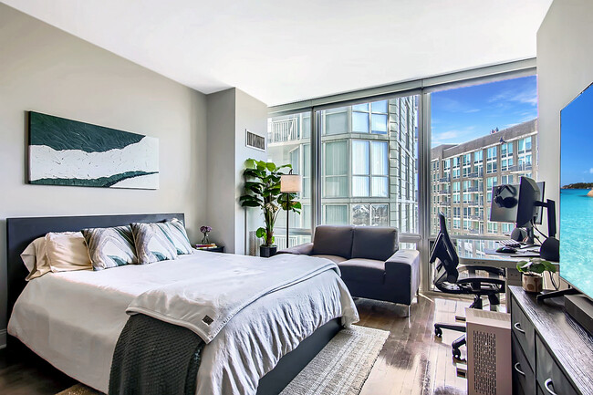 653 N Kingsbury St in Chicago, IL - Building Photo - Building Photo