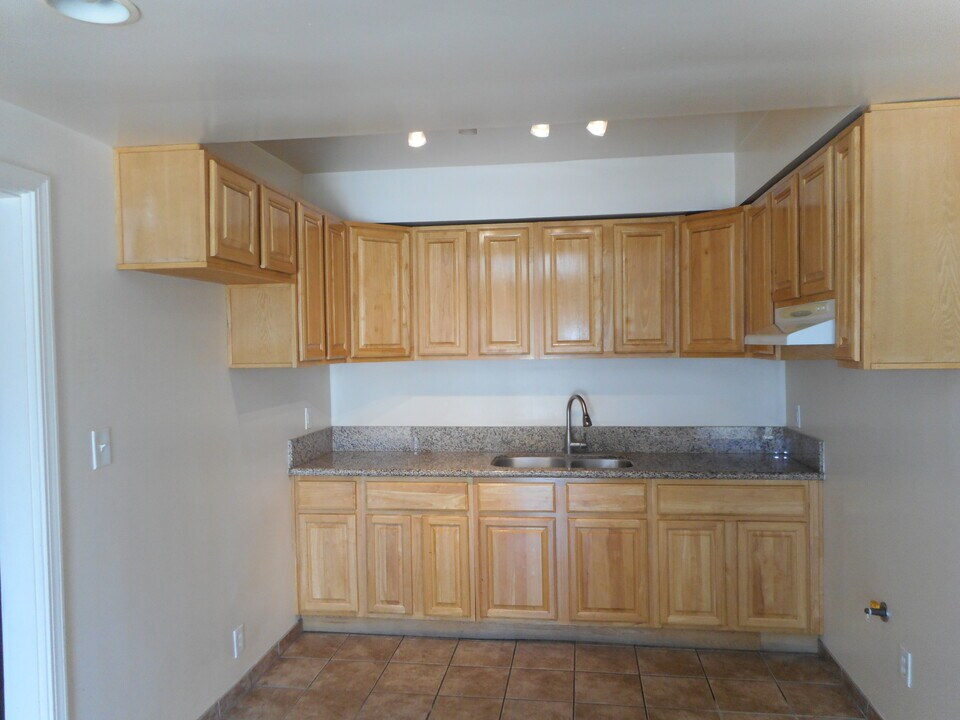 3032 Walnut Grove Ave, Unit 3034 12 in Rosemead, CA - Building Photo