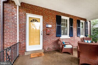 5923 33rd St NW in Washington, DC - Building Photo - Building Photo
