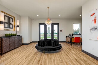 The Grove in Sherman, TX - Foto de edificio - Interior Photo