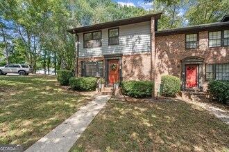 541 N White St in Carrollton, GA - Building Photo - Building Photo