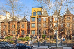 1461 Chapin St NW in Washington, DC - Building Photo