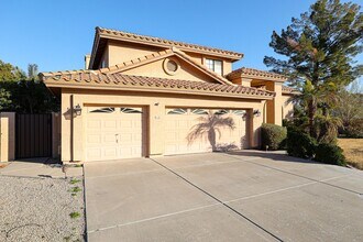 12 W Vera Ln in Tempe, AZ - Building Photo - Building Photo