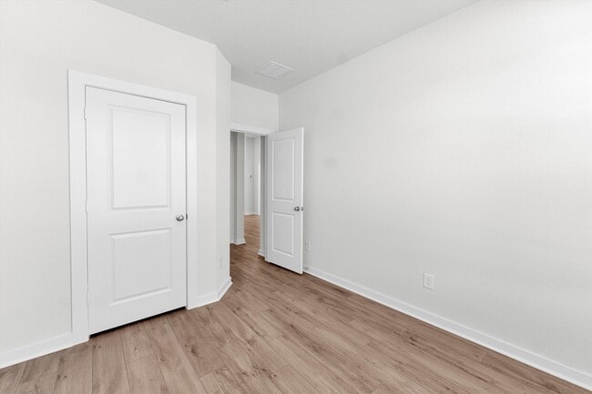 property at 16914 Tulip Row Ln