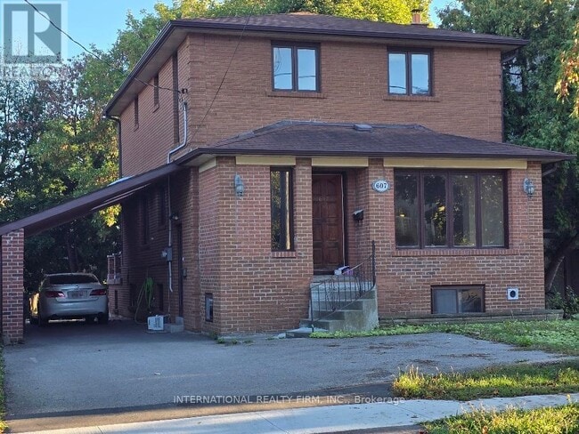 property at 607 Coldstream Ave