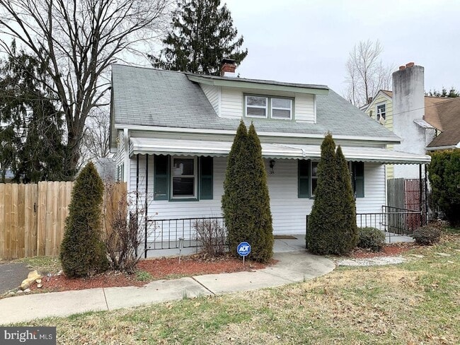 property at 38 Hazelhurst Ave