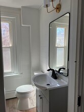 314 Walnut St, Unit 2ndflr in Royersford, PA - Building Photo - Building Photo