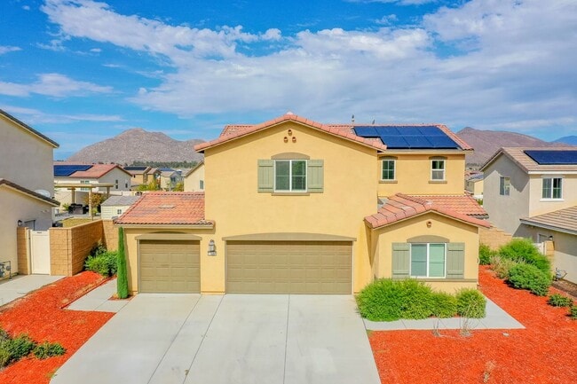 property at 32184 Rambling Ct