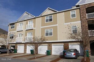 2205 Walosi Way in Panama City, FL - Building Photo