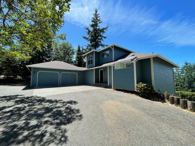property at 14076 Rosario Rd