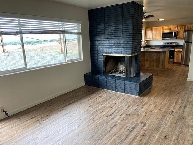 307 Moraine Way in Reno, NV - Building Photo - Building Photo