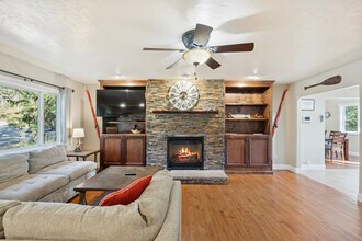 278 N Many Lakes Dr in Kalispell, MT - Building Photo - Building Photo