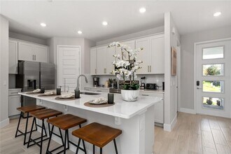 7834 Spectrum Dr in Kissimmee, FL - Building Photo - Building Photo