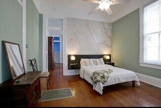 821 Bordeaux St, Unit 821 in New Orleans, LA - Building Photo - Building Photo