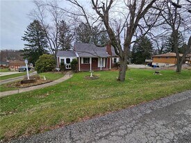 471 Kimlyn Ave in Irwin, PA - Building Photo