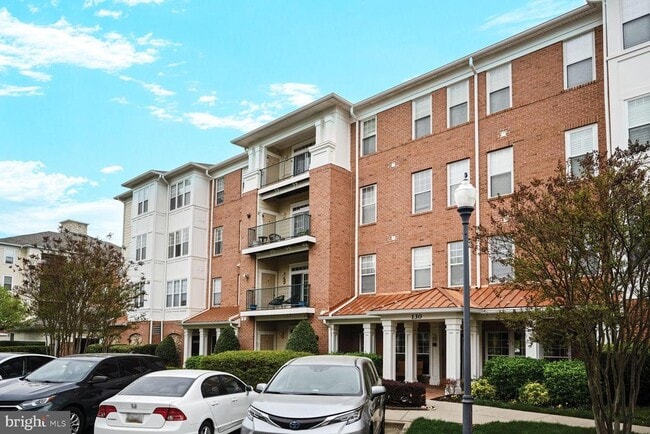 130 Chevy Chase St in Gaithersburg, MD - Building Photo - Building Photo